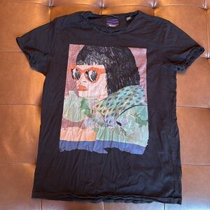 Title:
Vintage  Scotch & Soda Graphic Tee Sunglass Girl Art Print – Size EU XL